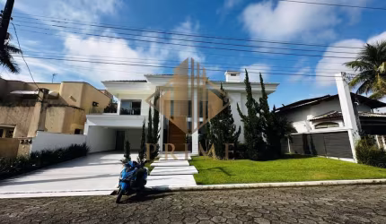 Casa em Condomínio para Venda em Guarujá, Jardim Acapulco, 4 dormitórios, 4 suítes, 6 banheiros, 4 vagas