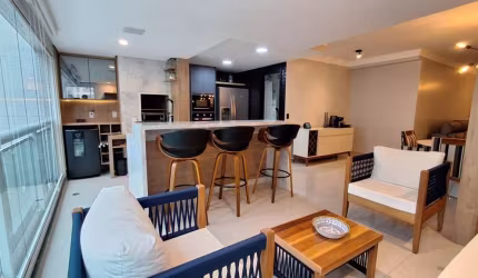 Apartamento para Locação em Guarujá, Praia das Pitangueiras, 3 dormitórios, 2 suítes, 4 banheiros, 3 vagas