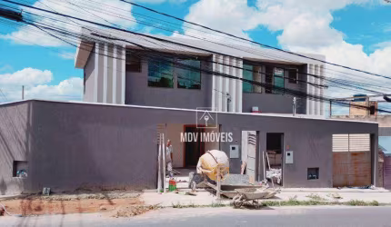 Casa 3 quartos com entrada individual em Santa Luzia!