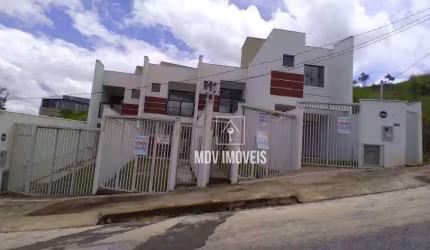 Casa com 3 dormitórios à venda, 101 m² por R$ 475.000,00 - Novo Centro - Santa Luzia/MG