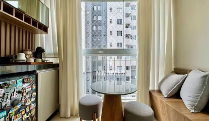 Apartamento com porteira fechada 3 quartos c/ suíte e Varanda, 75m² área interna, bairro Floramar - Belo Horizonte