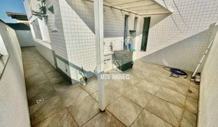 Área Privativa com 3 quartos c/ suite e 2 vagas cobertas paralelas, 140m² de área, localizada no bairro Heliopolis / Belo Horizonte