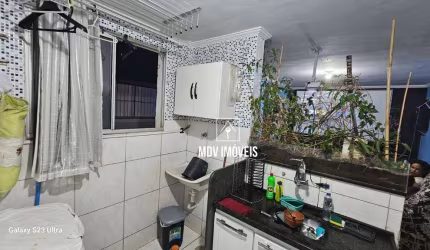 Apartamento com 2 dormitórios à venda, 45 m² por R$ 160.000 - Sapucaia - Contagem/MG