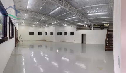 Alugar-    Galpão 200 m² -Portão- Atibaia-Cod: 4470