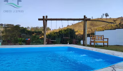 Chácara com 2.000 m² -10 minutos de Atibaia- Cod:4880