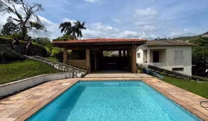 Chácara com 3 dorms, Jardim Estância Brasil, Atibaia - R$ 1.05 mi, Cod: 4895