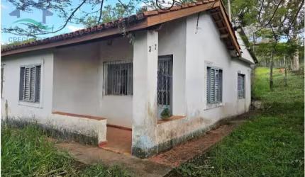 Chácara com 2 quartos, Jardim Estância Brasil, Atibaia - R$ 360 mil, Cod: 4977