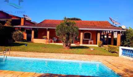 Chácara com 4 dorms, Centro, Bom Jesus dos Perdões - R$ 780 mil, Cod: 3577