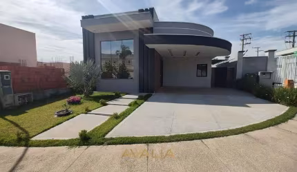 Casa Térrea com três suítes e piscina no Condominio Maria Dulce