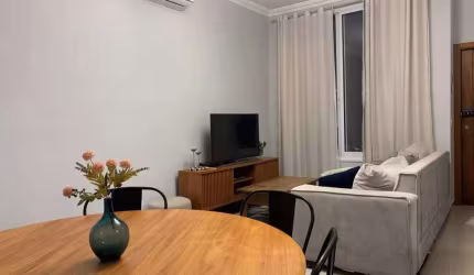 Casa térrea à venda com 3 suítes e quintal no Jardim Montreal Residence