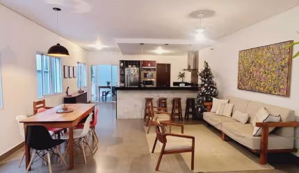 Casa sobrado a venda com 3 quartos (1 suíte) no bairro Jardim Panorama - Salto/SP