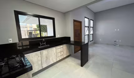 Casa Para Locação com 3 quartos no Condomínio Vila Ytu em Indaiatuba