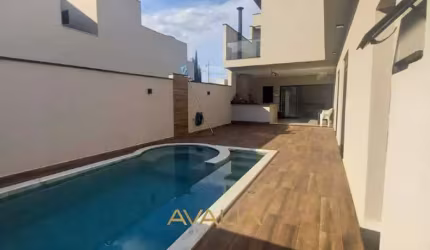 Lindissima casa com piscina 3 dormitorios 2 suites com closet