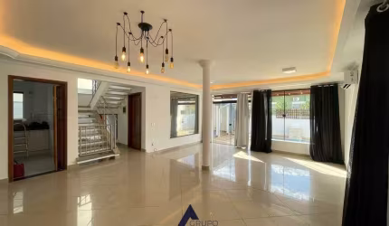 Casa para Venda 03 Suítes, Área Gourmet e Localização Privilegiada em Indaiatuba