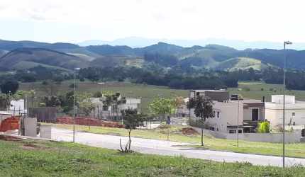Terreno maravilhoso no Urbanova
