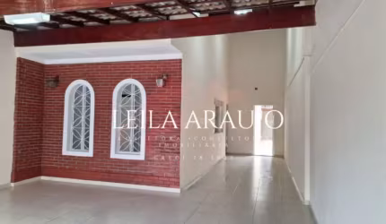 Casa para locação no Jd. Satélite