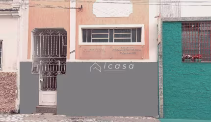 Casa com 3 dormitórios à venda, 100 m² por R$ 500.000,00 - Centro - Taubaté/SP