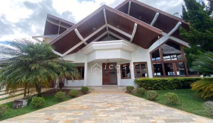 Sobrado com 5 dormitórios à venda, 791 m² por R$ 2.400.000,00 - Residencial Santa Helena - Caçapava/SP