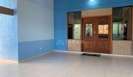 Casa com piscina e uma área gourmet incrível a venda no Village das Flores