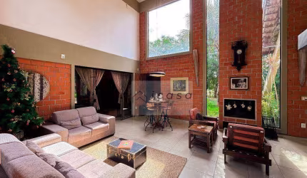 Chácara com 4 dormitórios à venda, 460 m² por R$ 2.200.000,00 - Chácaras Cataguá - Taubaté/SP