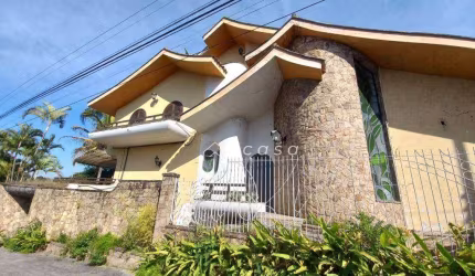 Sobrado com 4 dormitórios à venda, 430 m² por R$ 700.000,00 - Jardim Campo Grande - Caçapava/SP
