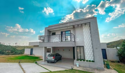 Sobrado com 4 dormitórios à venda, 250 m² por R$ 1.325.000,00 - Bandeira Branca - Jacareí/SP