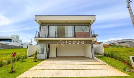 Casa com 3 dormitórios à venda, 198 m² por R$ 860.000,00 - Itapecerica - Taubaté/SP