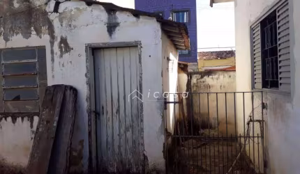 Casa com 2 dormitórios à venda, 168 m² por R$ 450.000,00 - Vila Resende - Caçapava/SP