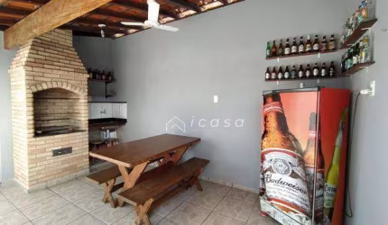 Sobrado com 3 dormitórios à venda, 200 m² por R$ 430.000,00 - Vila Santos - Caçapava/SP