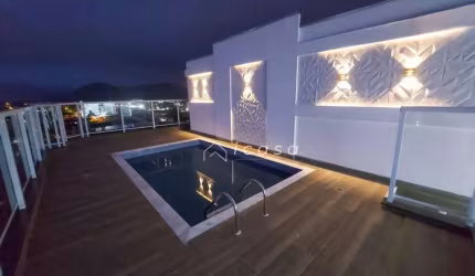 Cobertura com 3 dormitórios à venda, 233 m² por R$ 2.120.000,00 - Centro - Ubatuba/SP