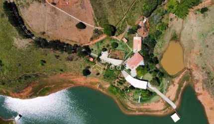 Sítio com 3 dormitórios à venda, 56000 m² por R$ 3.800.000 - Jaguari - São José dos Campos/SP