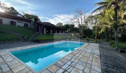 Sobrado com 4 dormitórios, 700 m² - venda por R$ 3.800.000,00 ou aluguel por R$ 14.728,00/mês - Quinta das Flores - São José dos Campos/SP