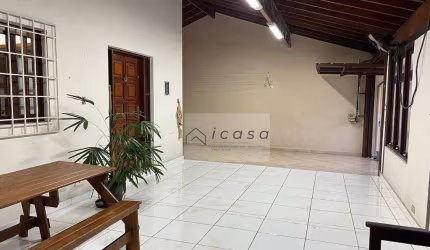 Sobrado com 4 dormitórios à venda, 243 m² por R$ 950.000,00 - Jardim Satélite - São José dos Campos/SP