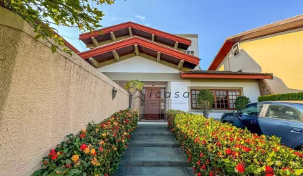 Sobrado com 4 dormitórios à venda, 238 m² por R$ 2.200.000,00 - Jardim das Colinas - São José dos Campos/SP