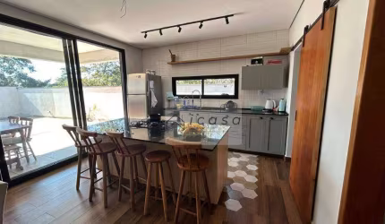 Casa com 4 dormitórios à venda, 214 m² por R$ 1.300.000,00 - Condomínio Terras do Vale - Caçapava/SP