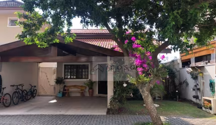 Casa com 4 dormitórios à venda, 200 m² por R$ 1.700.000,00 - Urbanova - São José dos Campos/SP