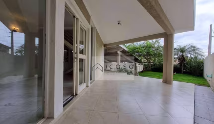 Sobrado com 3 dormitórios à venda, 252 m² por R$ 1.290.000,00 - Urbanova - São José dos Campos/SP