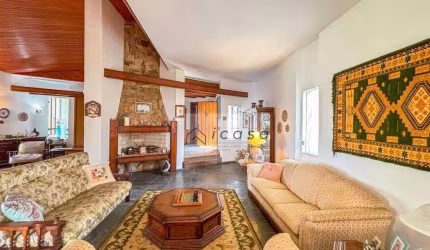 Casa com 3 dormitórios à venda, 531 m² por R$ 3.800.000,00 - Jardim das Colinas - São José dos Campos/SP