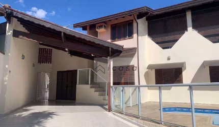 Casa com 3 dormitórios à venda, 215 m² por R$ 650.000,00 - Borda da Mata - Caçapava/SP