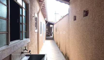 Casa com 2 dormitórios à venda, 67 m² por R$ 140.000,00 - Vila Paraíba - Caçapava/SP