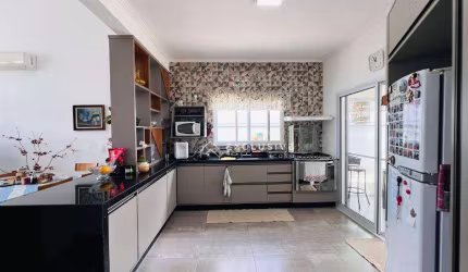 Casa com 3 dormitórios, 150 m² - venda por R$ 1.100.000,00 ou aluguel por R$ 6.963,33/mês - Condomínio Terras do Vale - Caçapava/SP