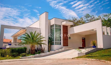Casa com 3 dormitórios à venda, 264 m² por R$ 1.800.000,00 - Condomínio Terras do Vale - Caçapava/SP