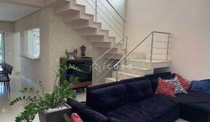Sobrado com 3 dormitórios à venda, 250 m² por R$ 1.870.000,00 - Condomínio Altos da Serra V - São José dos Campos/SP