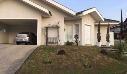 Casa com 4 dormitórios à venda, 236 m² por R$ 1.500.000,00 - Residencial Santa Helena - Caçapava/SP