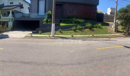 Casa com 3 dormitórios à venda, 245 m² por R$ 1.700.000,00 - Residencial Santa Helena - Caçapava/SP