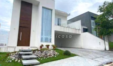 Sobrado com 3 dormitórios à venda, 240 m² por R$ 1.500.000,00 - Condomínio Terras do Vale - Caçapava/SP