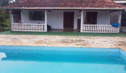 Chácara com 3 dormitórios à venda, 9000 m² por R$ 850.000,00 - Vila Menino Jesus - Caçapava/SP