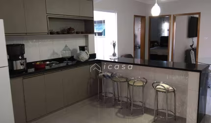 Sobrado com 4 dormitórios à venda, 175 m² por R$ 580.000,00 - Jardim Panorama - Caçapava/SP