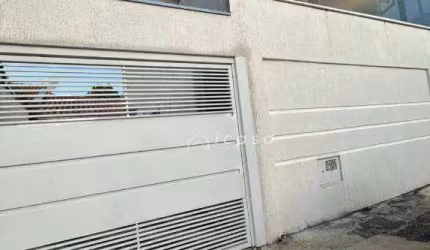 Sobrado com 3 dormitórios à venda, 220 m² por R$ 600.000,00 - Vila Santos - Caçapava/SP
