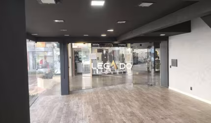 Sala Térrea de Esquina na Galeria Príncipe  para alugar, 90 m² por R$ 5.000/mês - Centro - Joinville/SC